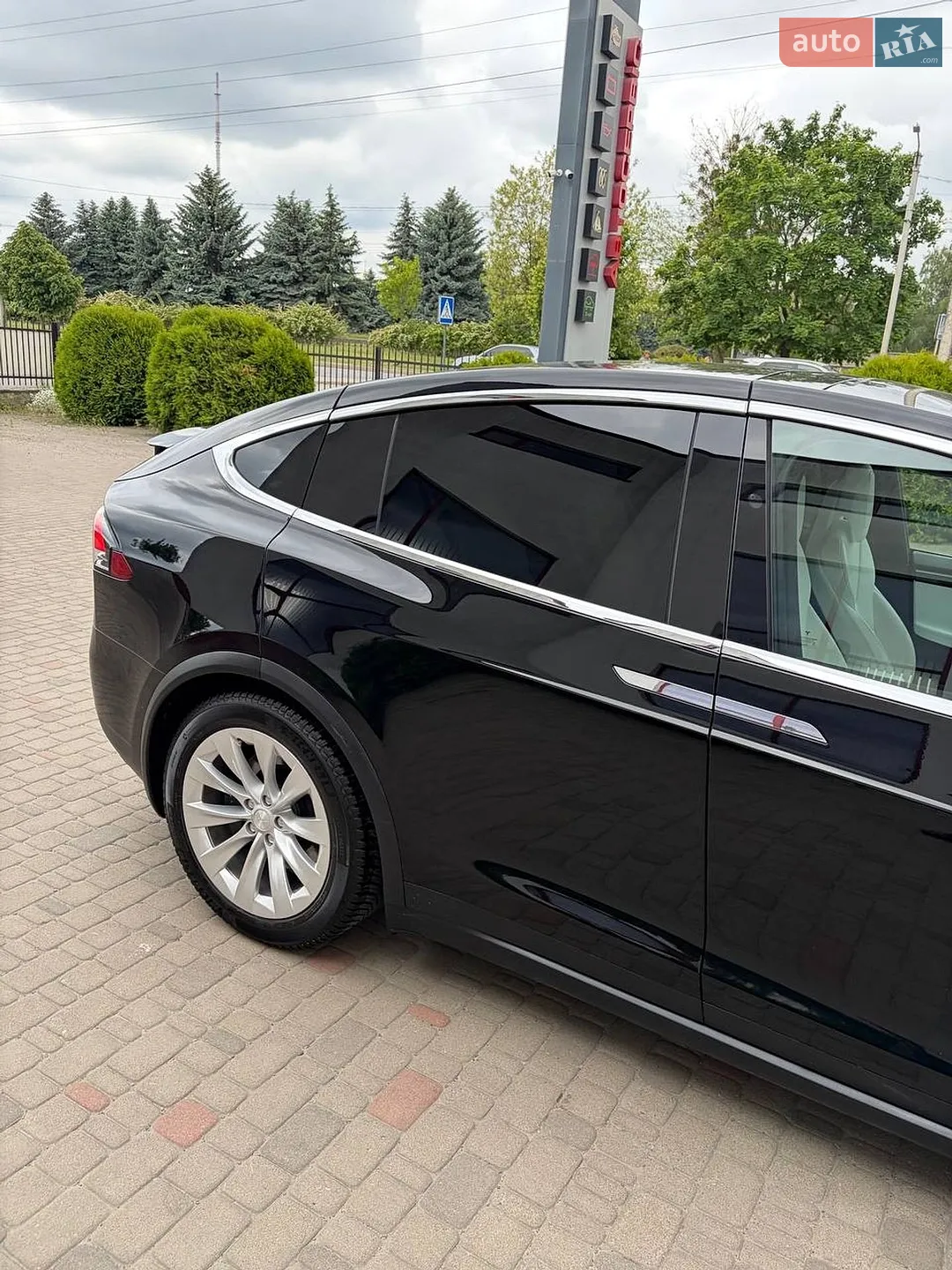 2019 Tesla Model X - мініатюра 10