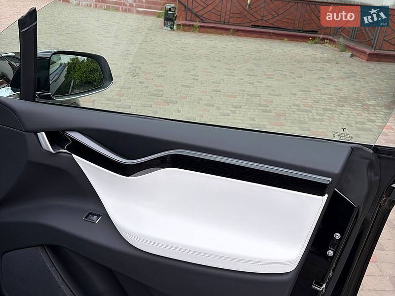 Внедорожник / Кроссовер Tesla Model X 2019 в Луцке фото 30 Внедорожник / Кроссовер Tesla Model X 2019 в Луцке