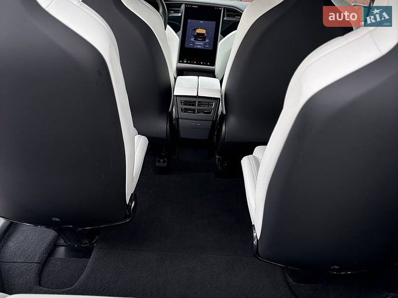 Внедорожник / Кроссовер Tesla Model X 2019 в Луцке фото 52 Внедорожник / Кроссовер Tesla Model X 2019 в Луцке