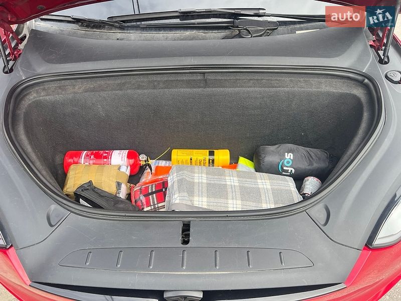 Внедорожник / Кроссовер Tesla Model X 2019 в Виннице
