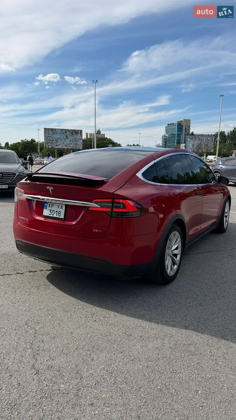 2018 Tesla Model X - мініатюра 4