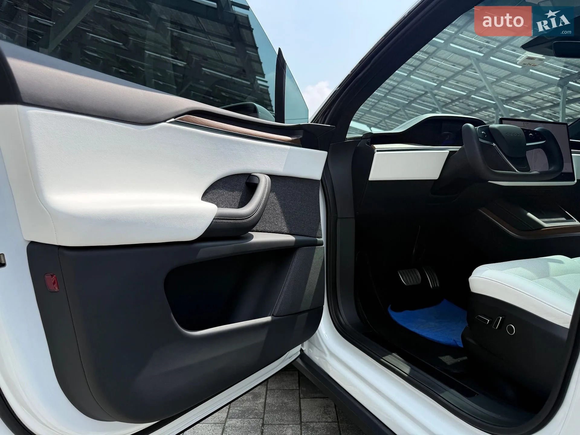 2022 Tesla Model X - мініатюра 39