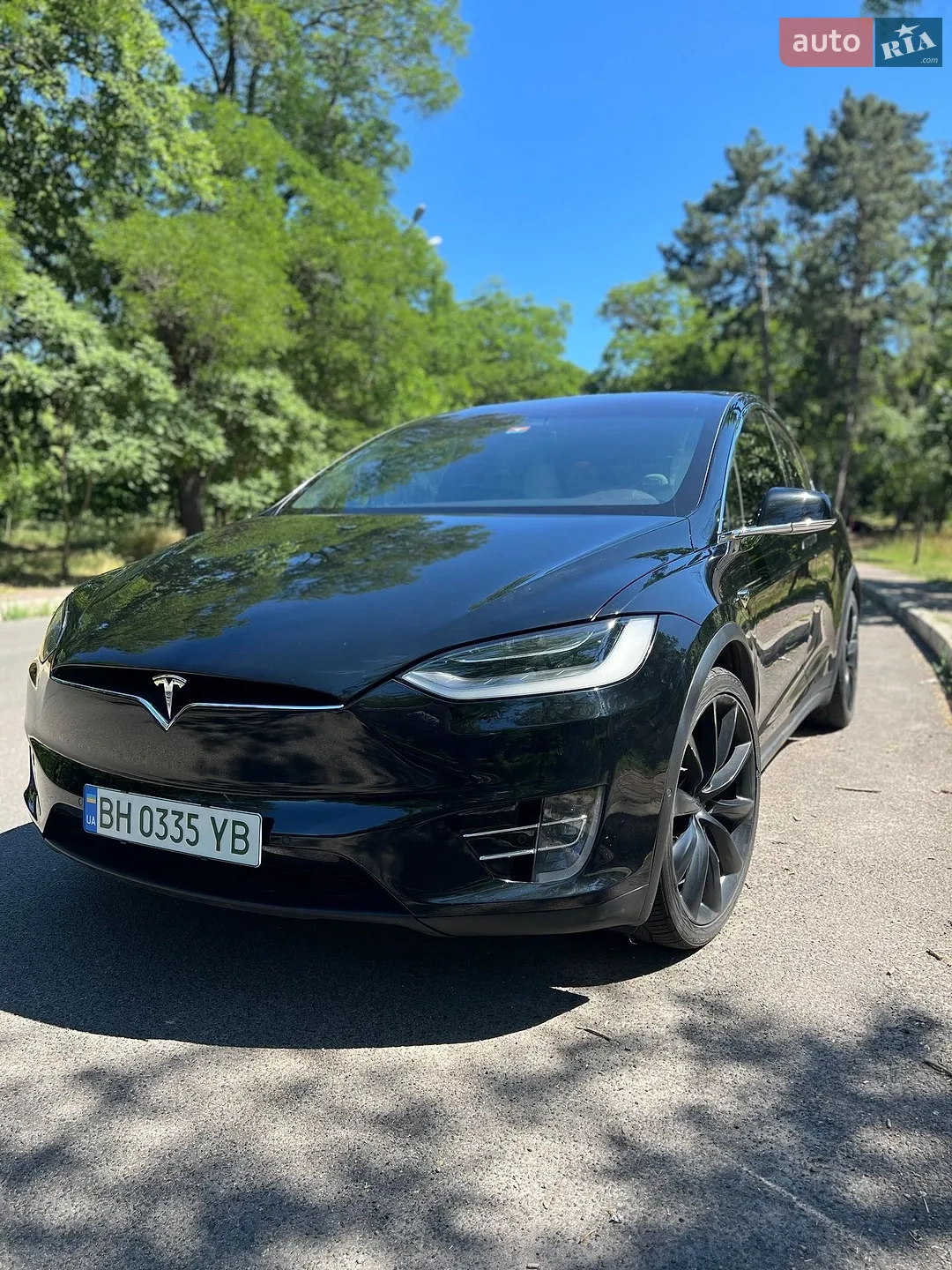 2020 Tesla Model X - фото 1