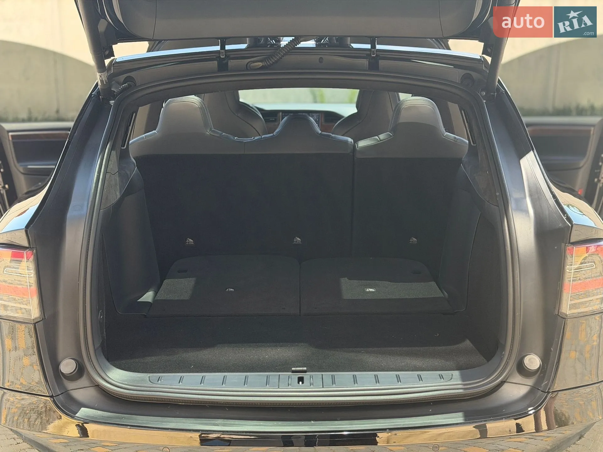 2020 Tesla Model X - мініатюра 15