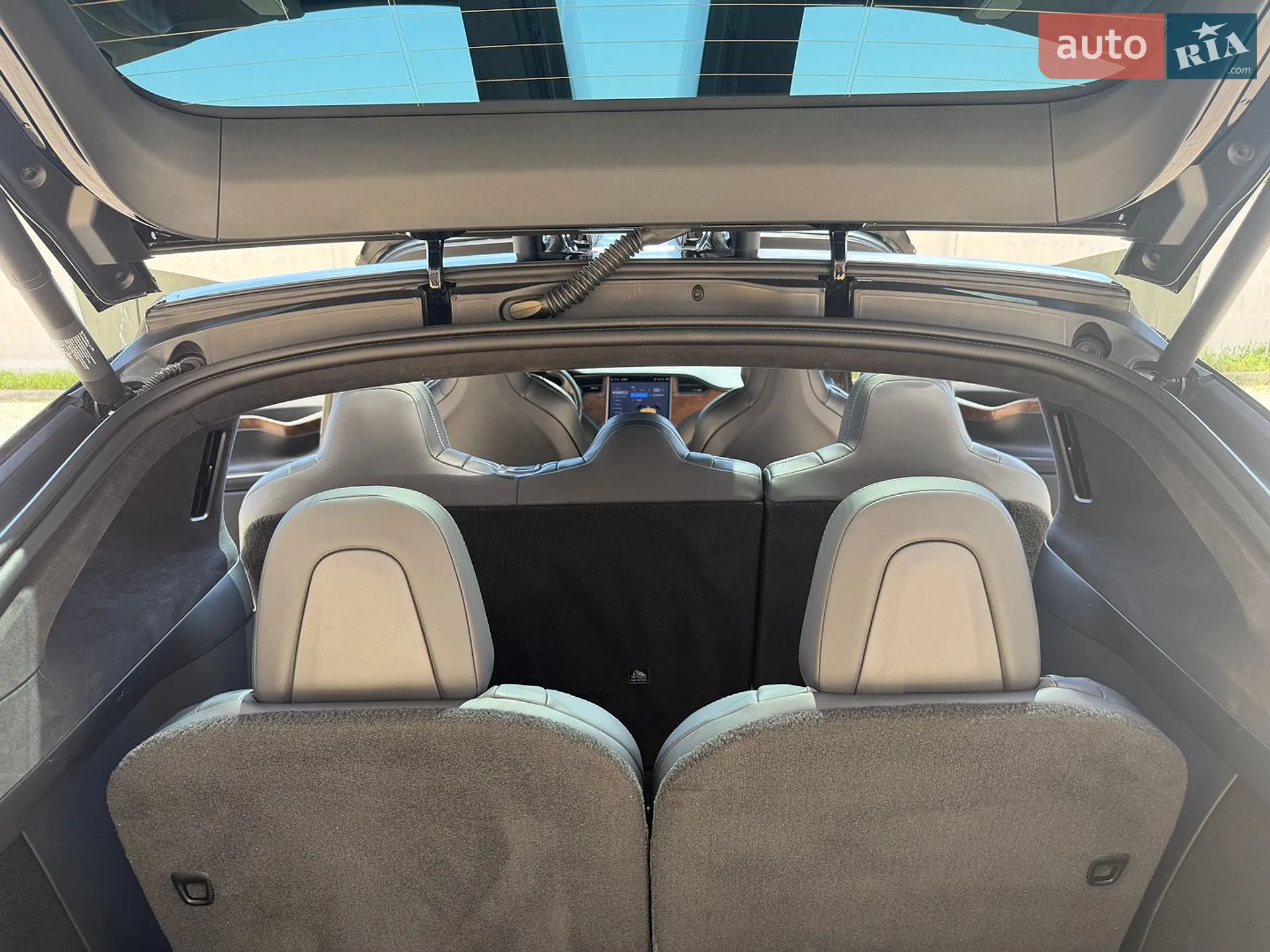 2020 Tesla Model X - мініатюра 34