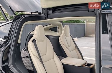 Позашляховик / Кросовер Tesla Model X 2019 в Києві