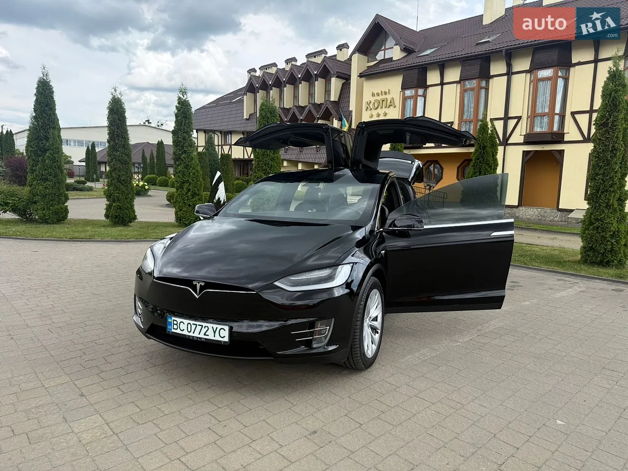 2020 Tesla Model X - мініатюра 12