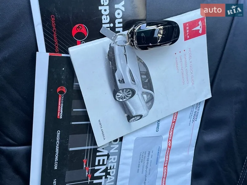 Позашляховик / Кросовер Tesla Model X 2016 в Львові документ