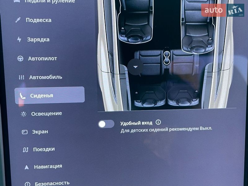 Позашляховик / Кросовер Tesla Model X 2016 в Львові