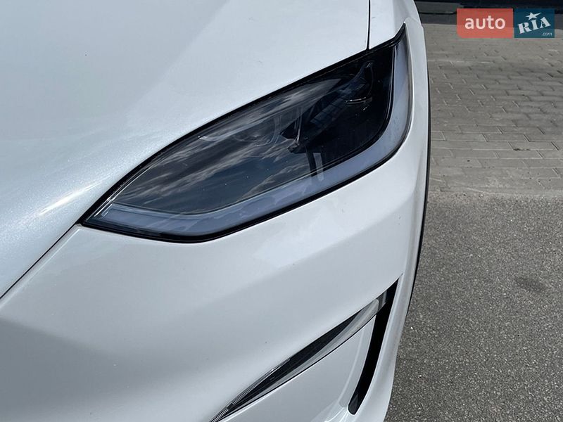 Внедорожник / Кроссовер Tesla Model X 2024 в Киеве