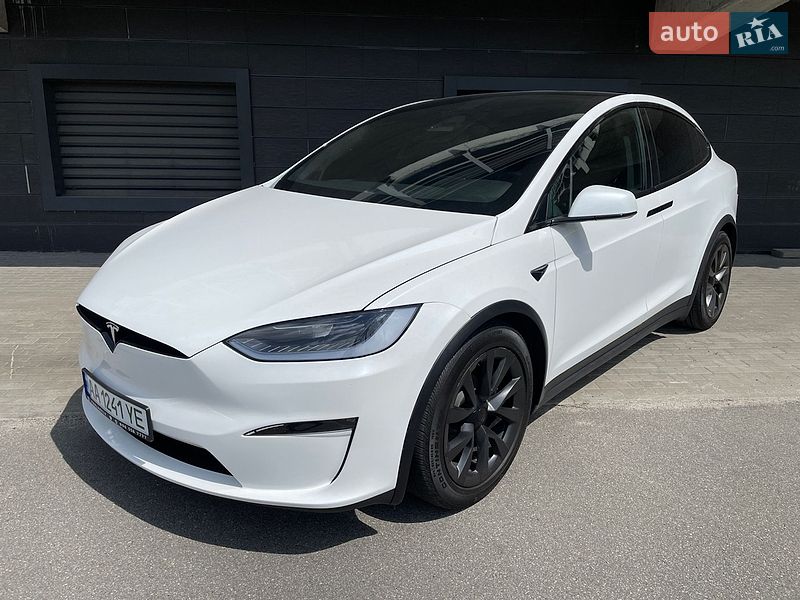 Внедорожник / Кроссовер Tesla Model X 2024 в Киеве