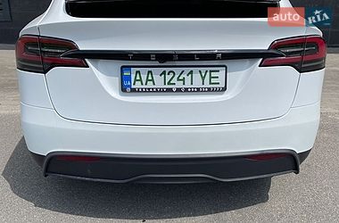 Внедорожник / Кроссовер Tesla Model X 2024 в Киеве