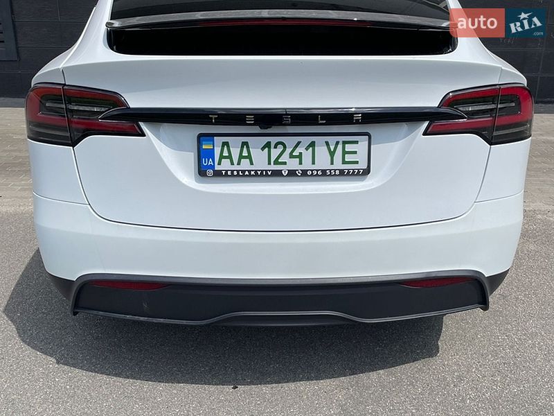 Внедорожник / Кроссовер Tesla Model X 2024 в Киеве