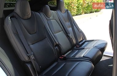 Позашляховик / Кросовер Tesla Model X 2019 в Миколаєві