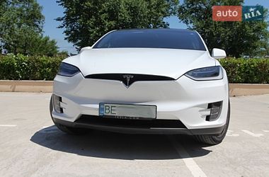 Позашляховик / Кросовер Tesla Model X 2019 в Миколаєві
