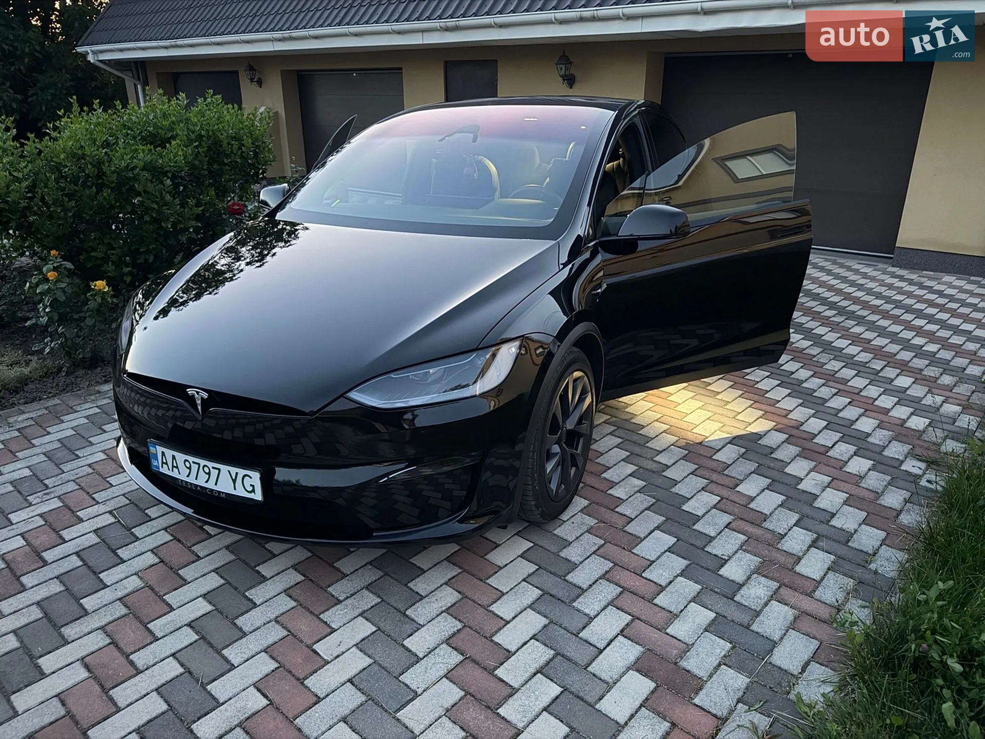 2023 Tesla Model X - мініатюра 3