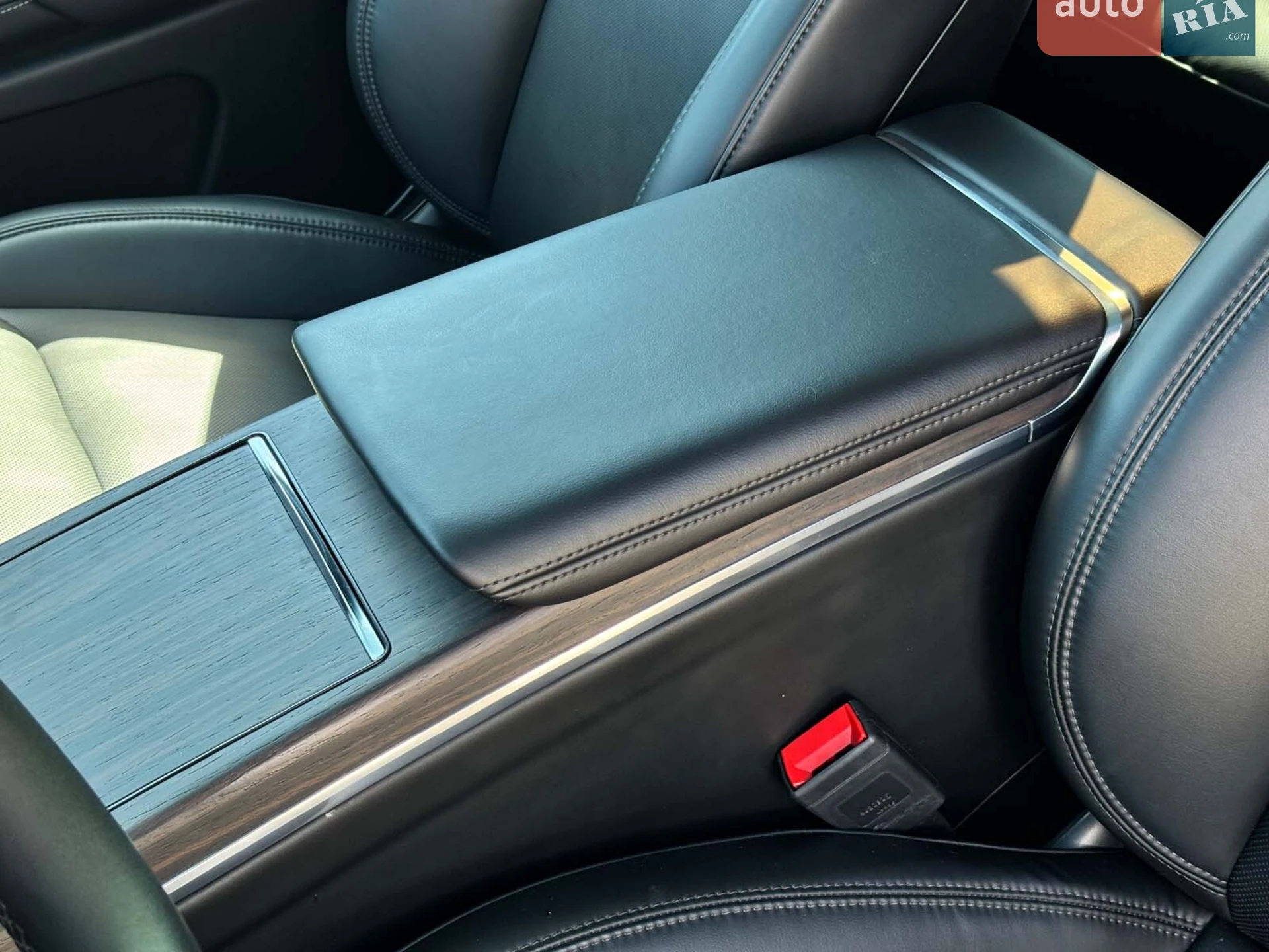 2023 Tesla Model X - мініатюра 28