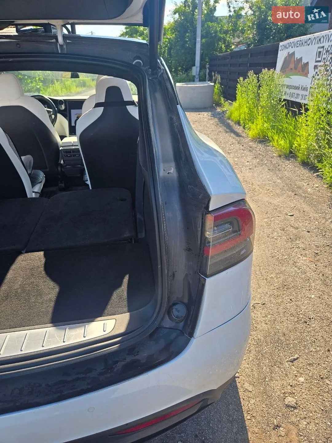 2020 Tesla Model X - мініатюра 13