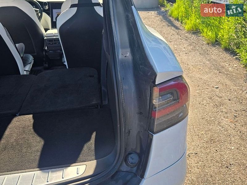 Внедорожник / Кроссовер Tesla Model X 2020 в Киеве фото 13 Внедорожник / Кроссовер Tesla Model X 2020 в Киеве