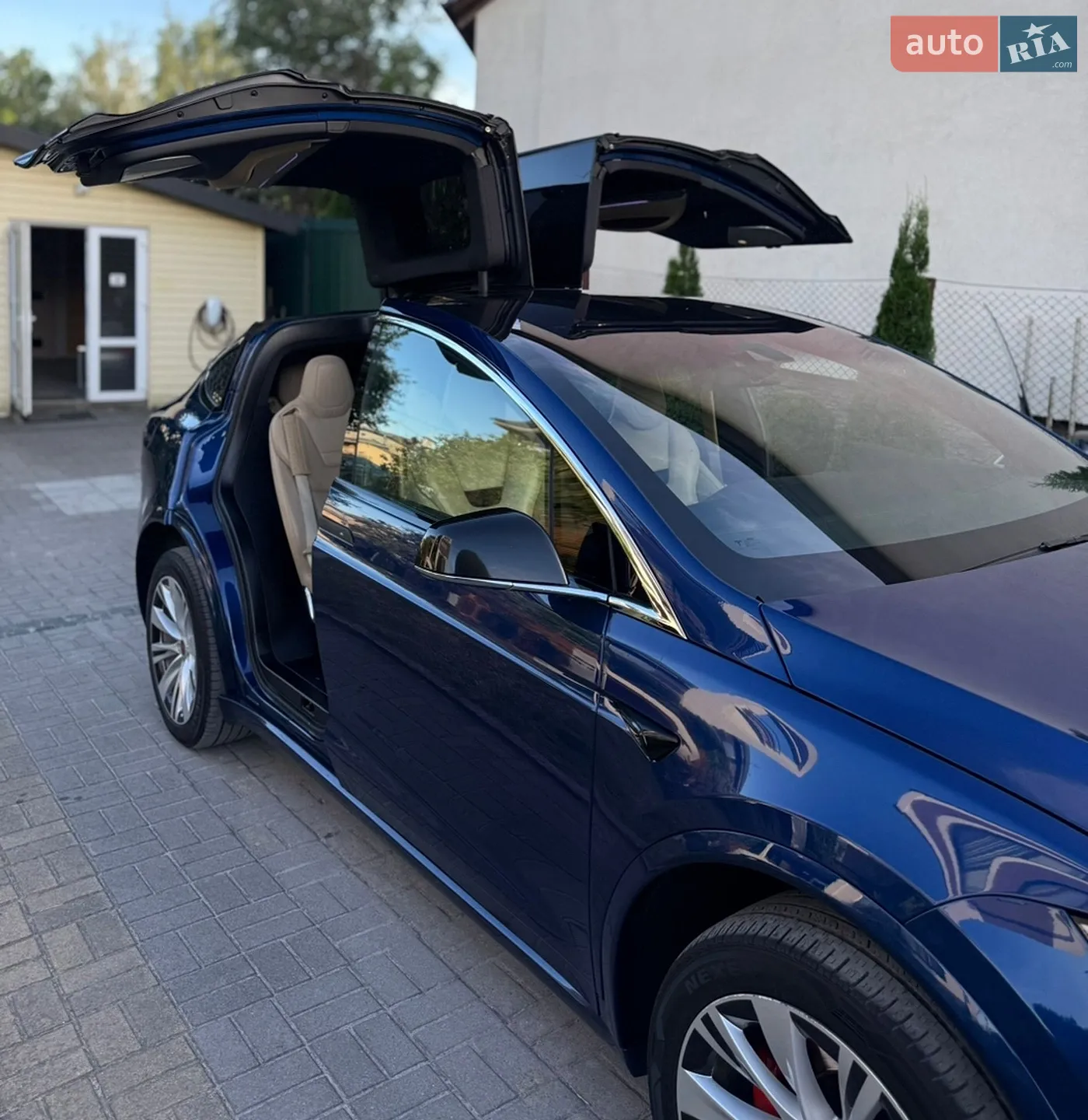 2016 Tesla Model X - мініатюра 4