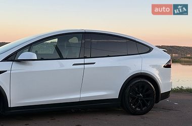 Внедорожник / Кроссовер Tesla Model X 2022 в Киеве