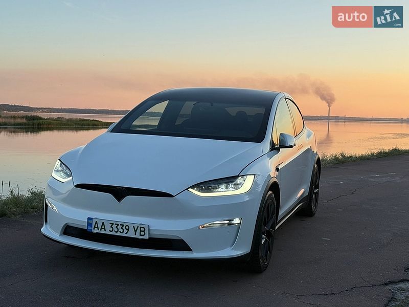 Внедорожник / Кроссовер Tesla Model X 2022 в Киеве