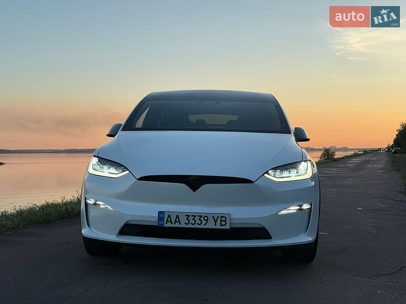 Внедорожник / Кроссовер Tesla Model X 2022 в Киеве