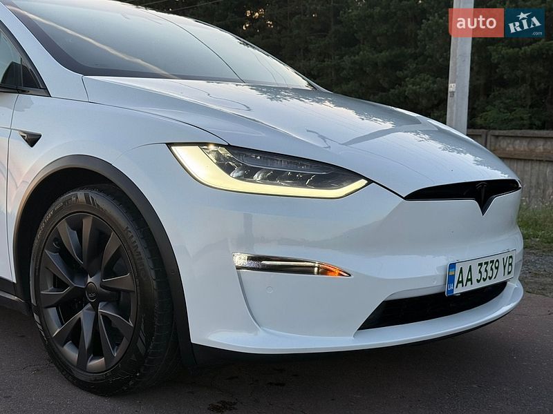 Внедорожник / Кроссовер Tesla Model X 2022 в Киеве