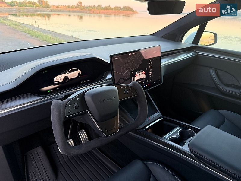 Внедорожник / Кроссовер Tesla Model X 2022 в Киеве