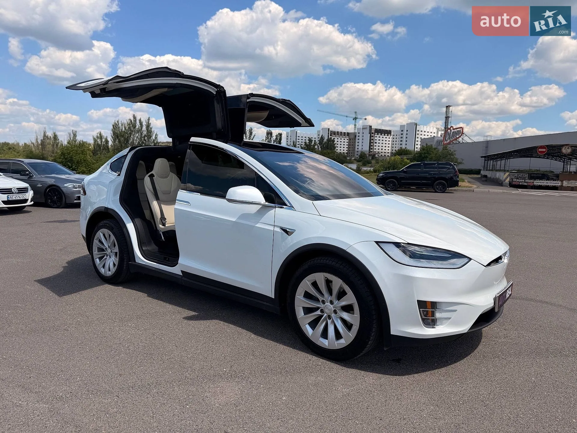 2020 Tesla Model X - мініатюра 28