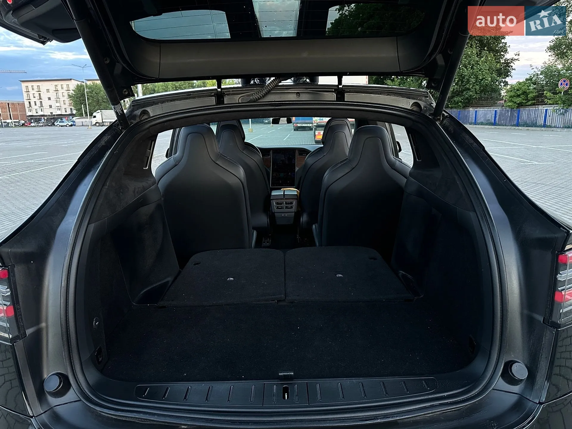 2019 Tesla Model X - мініатюра 21