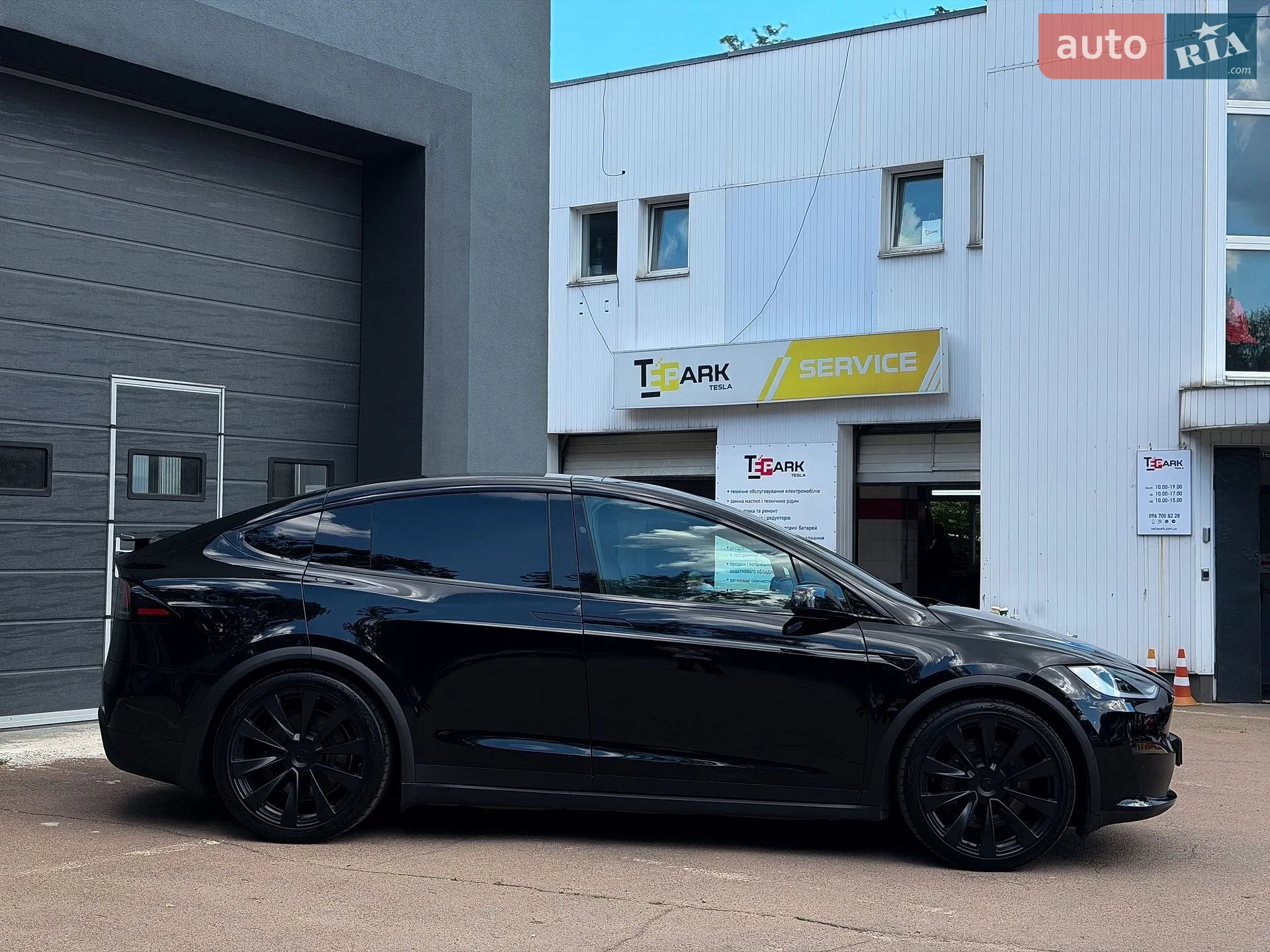 2022 Tesla Model X - мініатюра 11