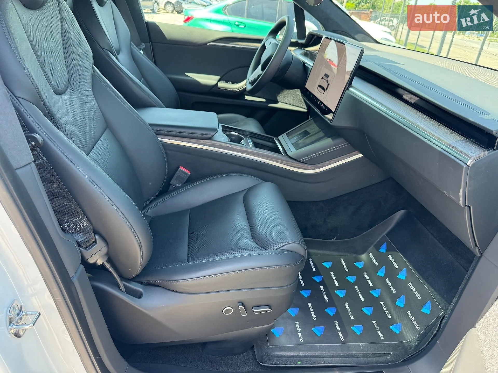 2022 Tesla Model X - мініатюра 43