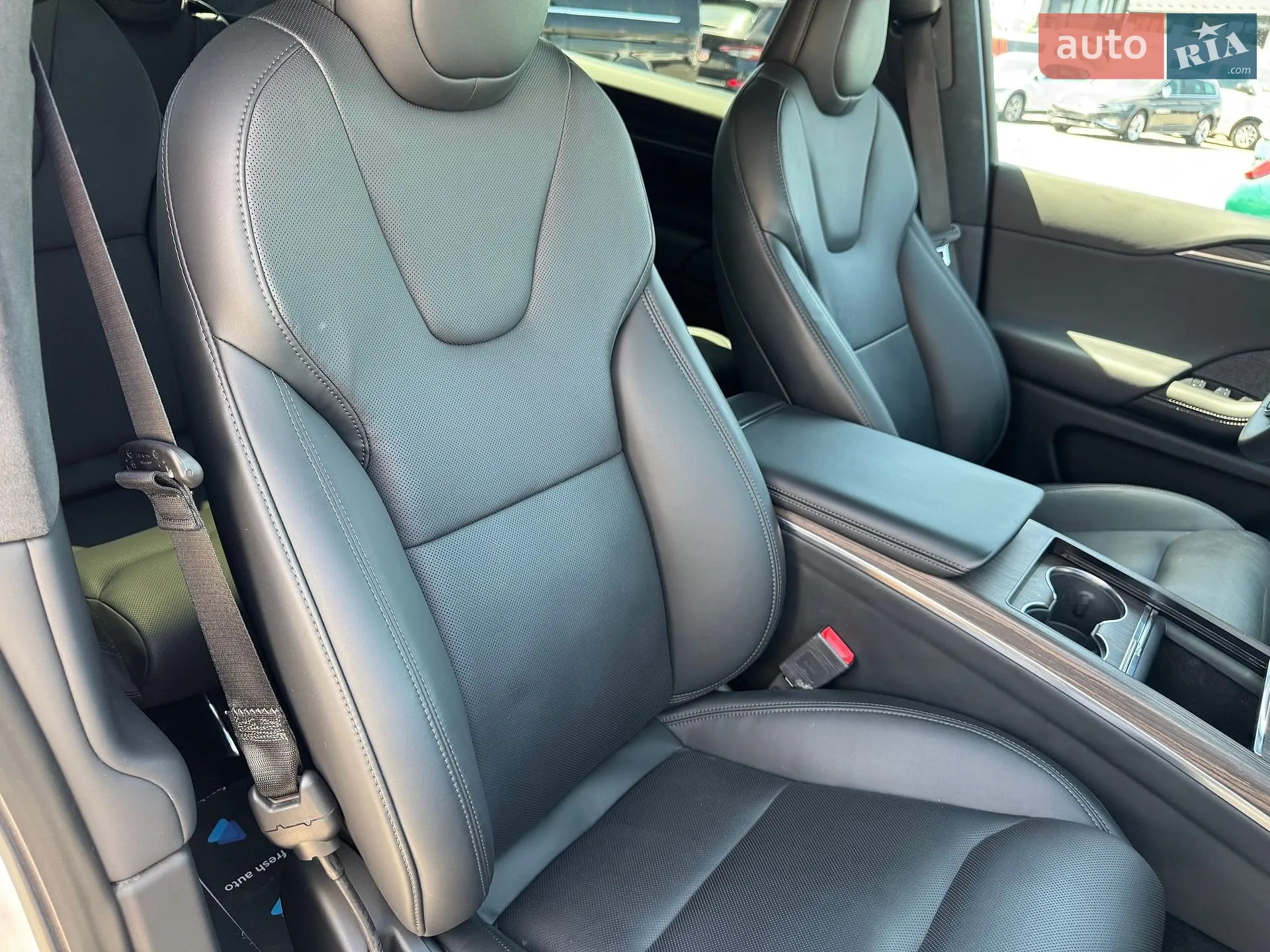 2022 Tesla Model X - мініатюра 44