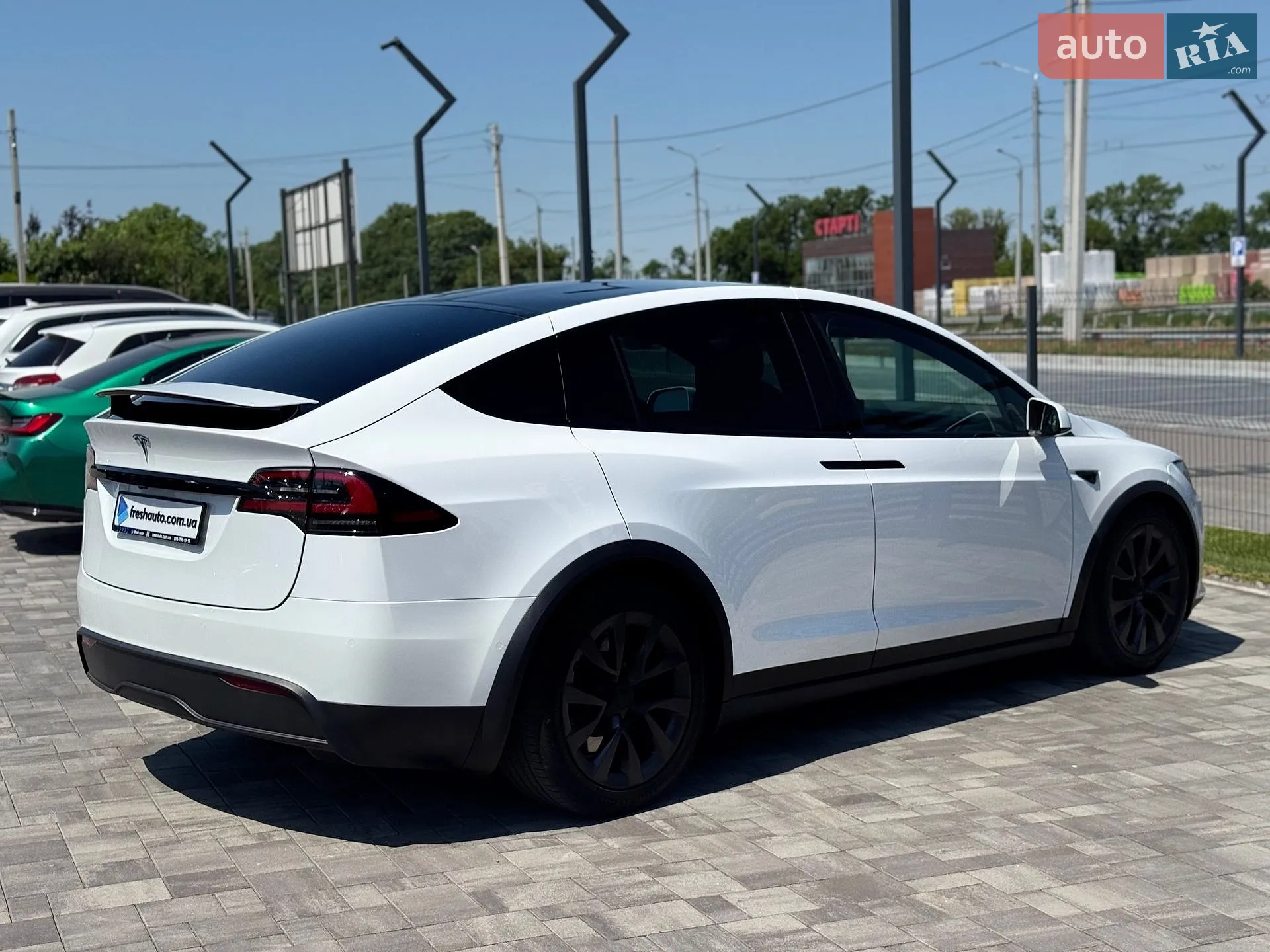2022 Tesla Model X - мініатюра 3