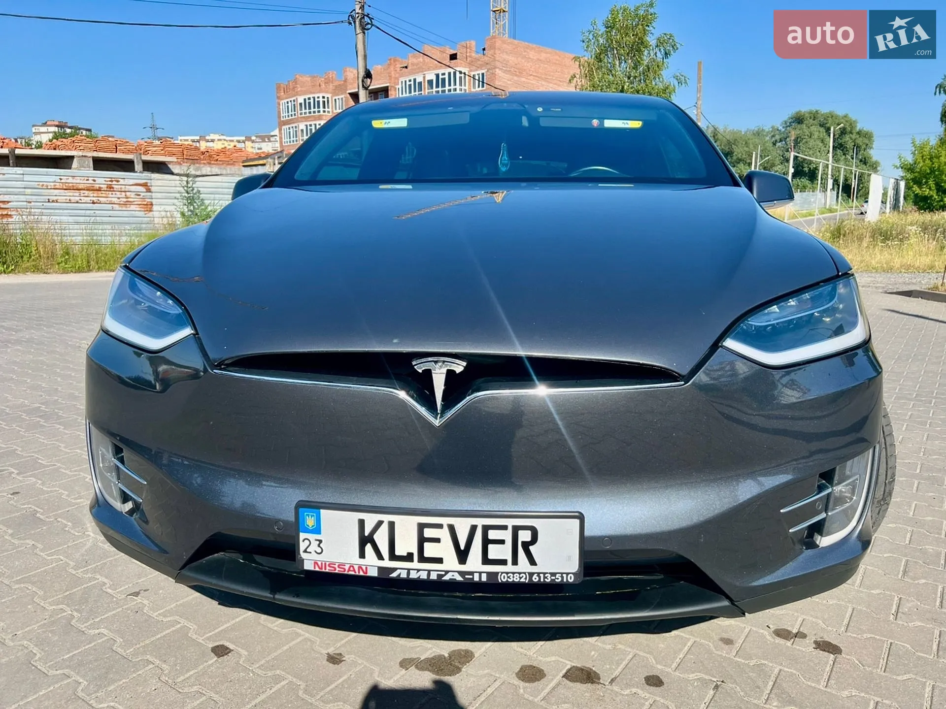 Tesla Model X 2017 VIN 5YJXCBE20HF051328 фото оголошення 33 з 35