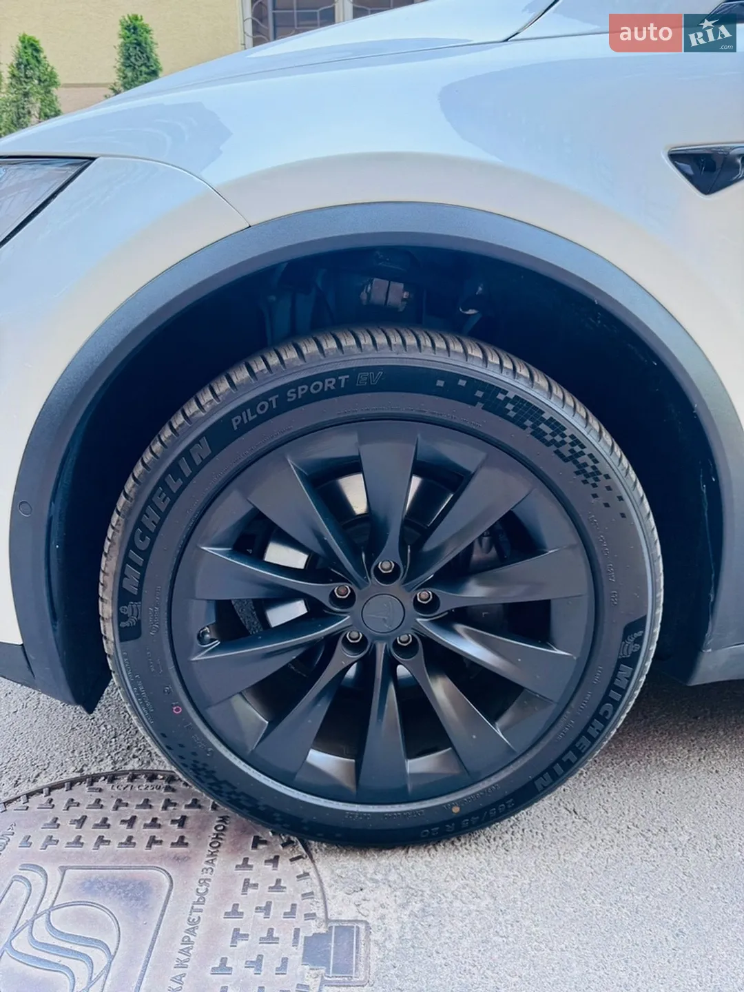 2020 Tesla Model X - мініатюра 9