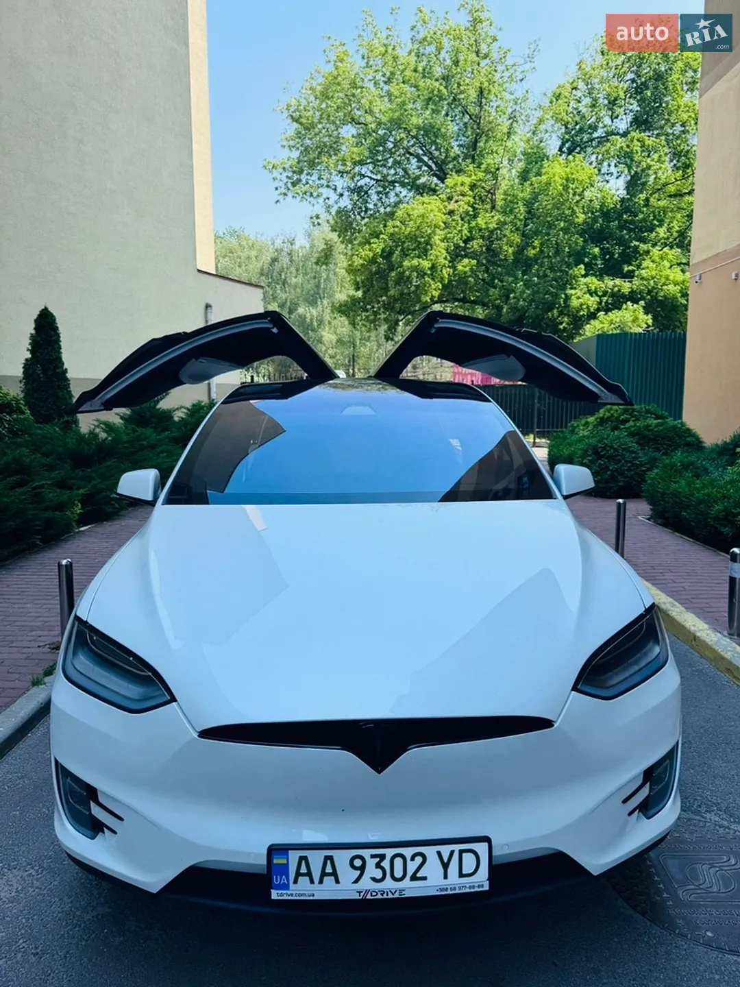 2020 Tesla Model X - мініатюра 8