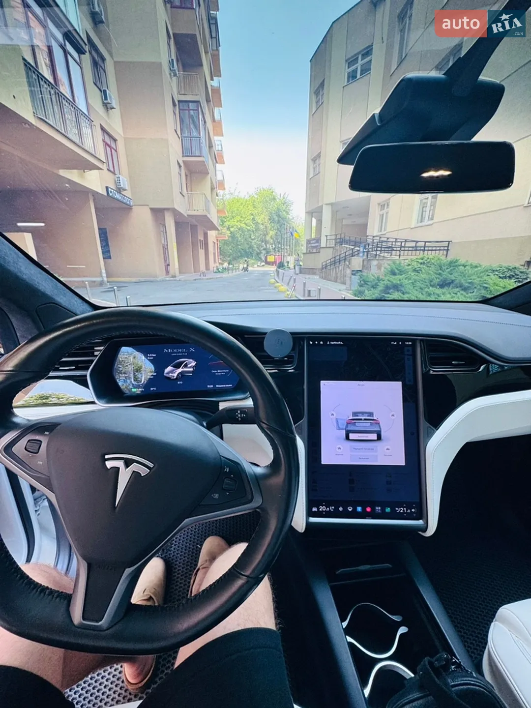 2020 Tesla Model X - мініатюра 19