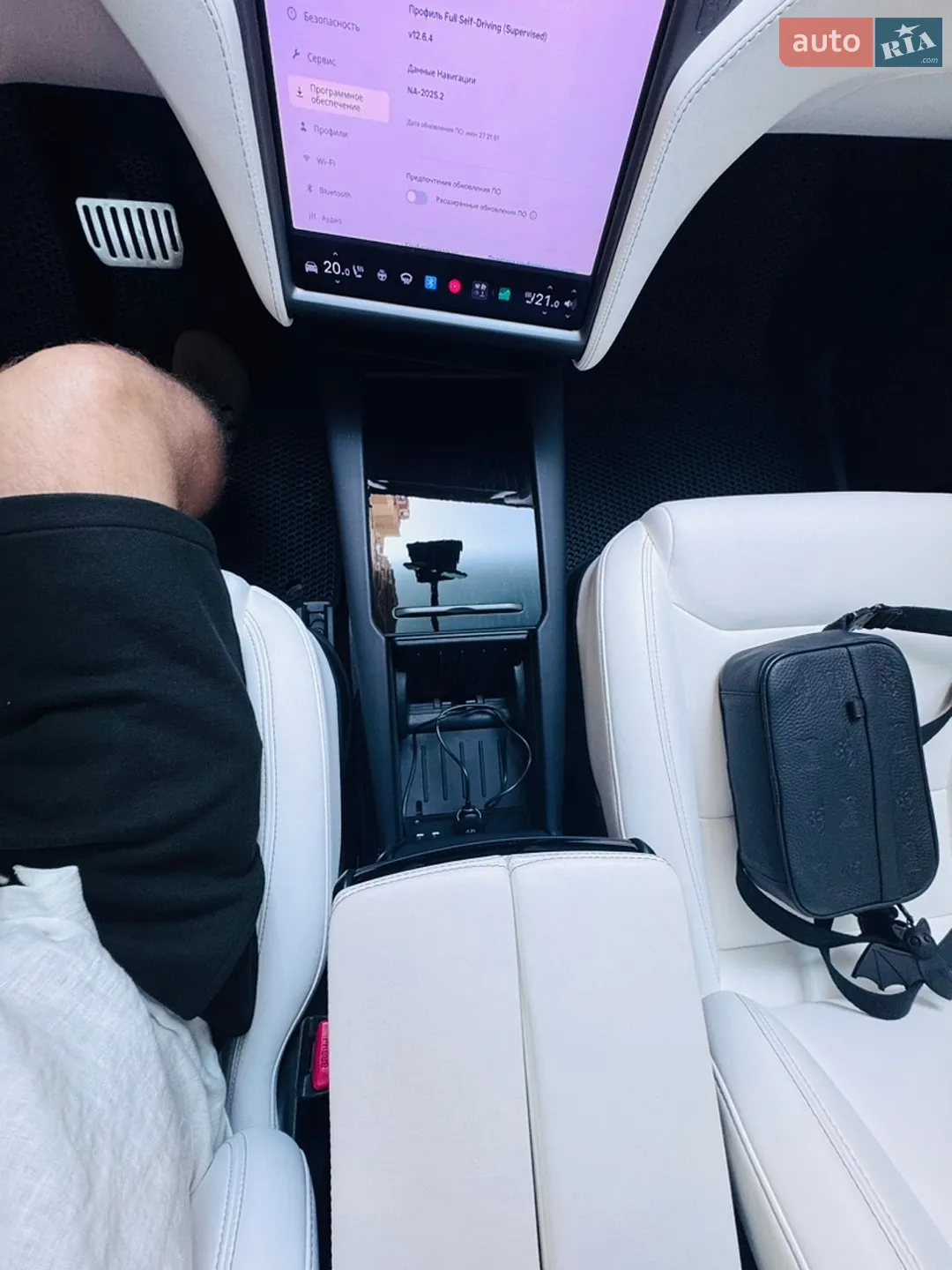 2020 Tesla Model X - мініатюра 23