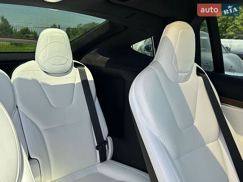 Внедорожник / Кроссовер Tesla Model X 2022 в Ивано-Франковске