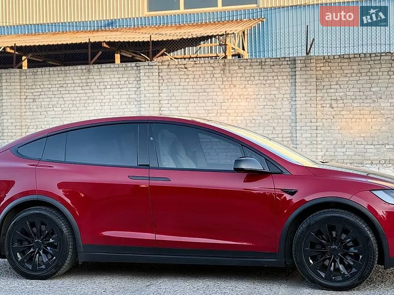 Tesla Model X 2017 VIN 5YJXCDE25HF075510 фото оголошення 17 з 59