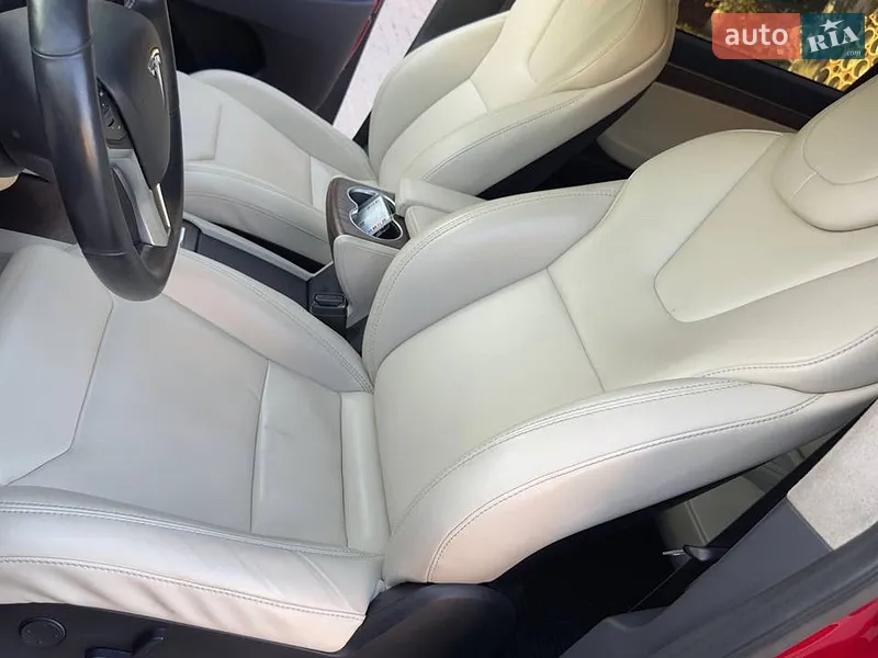 Tesla Model X 2017 VIN 5YJXCDE25HF075510 фото оголошення 39 з 59