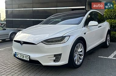 Внедорожник / Кроссовер Tesla Model X 2016 в Львове