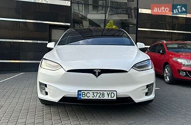 Внедорожник / Кроссовер Tesla Model X 2016 в Львове
