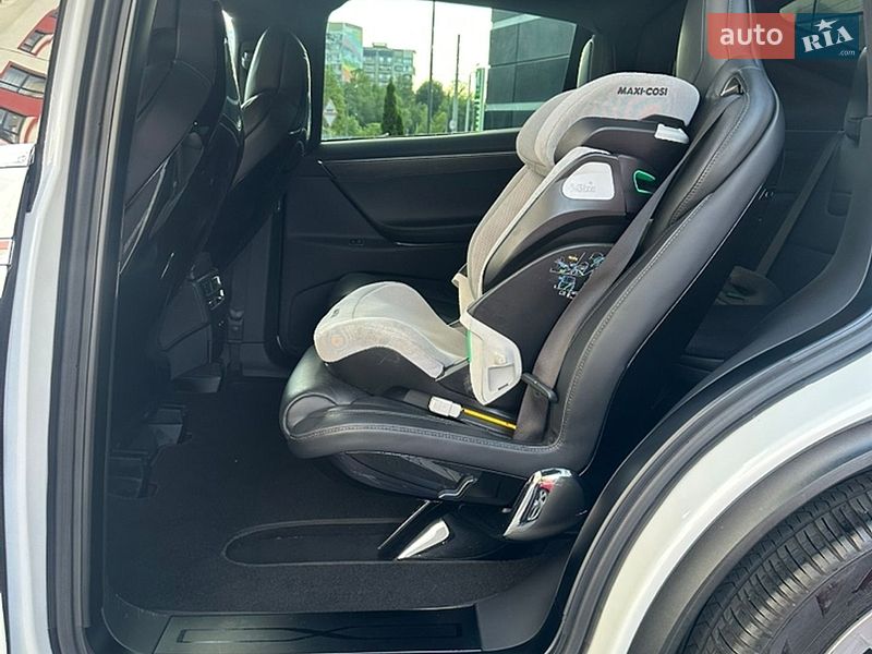 Внедорожник / Кроссовер Tesla Model X 2016 в Львове