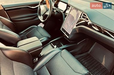 Позашляховик / Кросовер Tesla Model X 2016 в Одесі