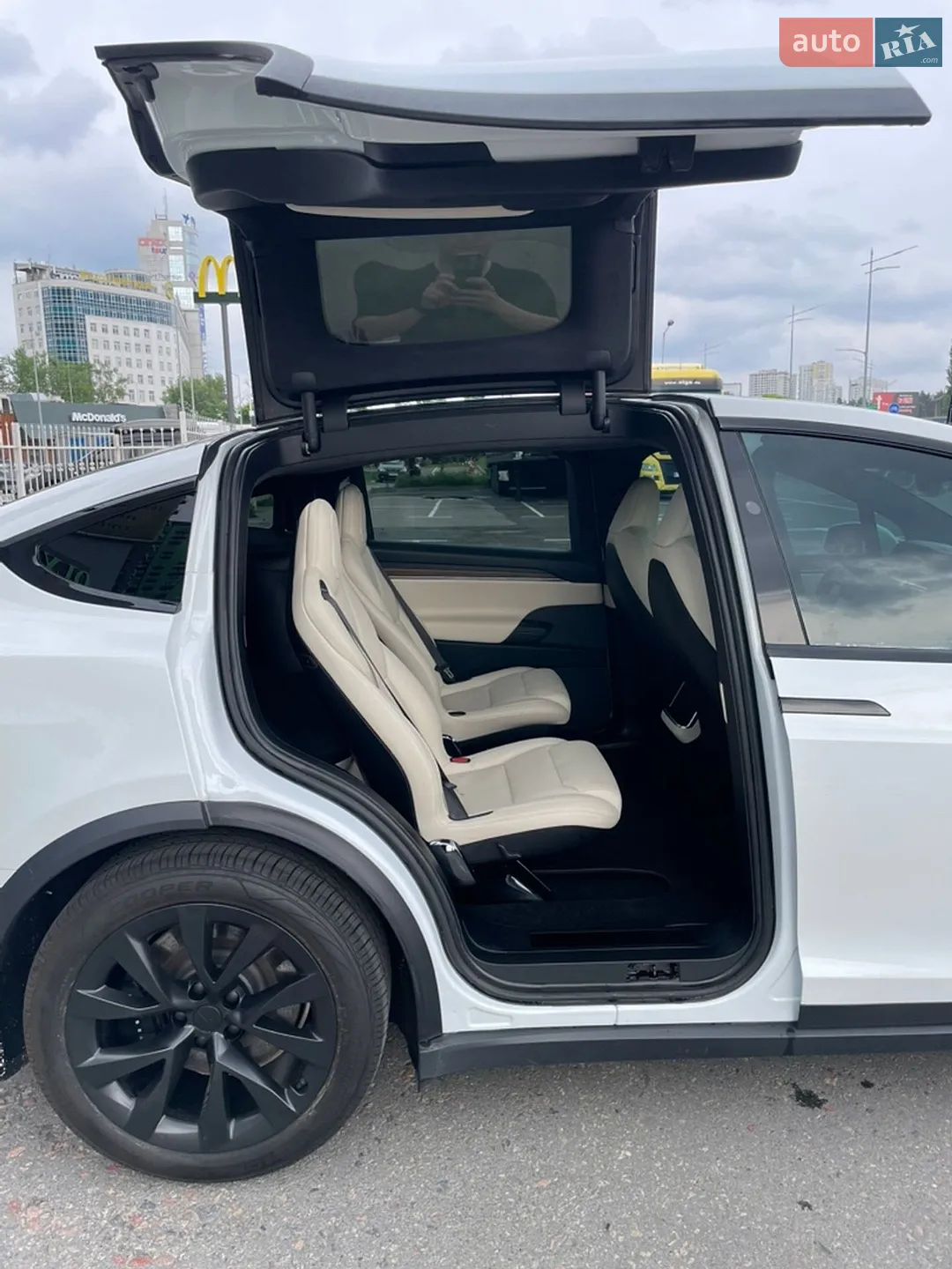 2021 Tesla Model X - мініатюра 9