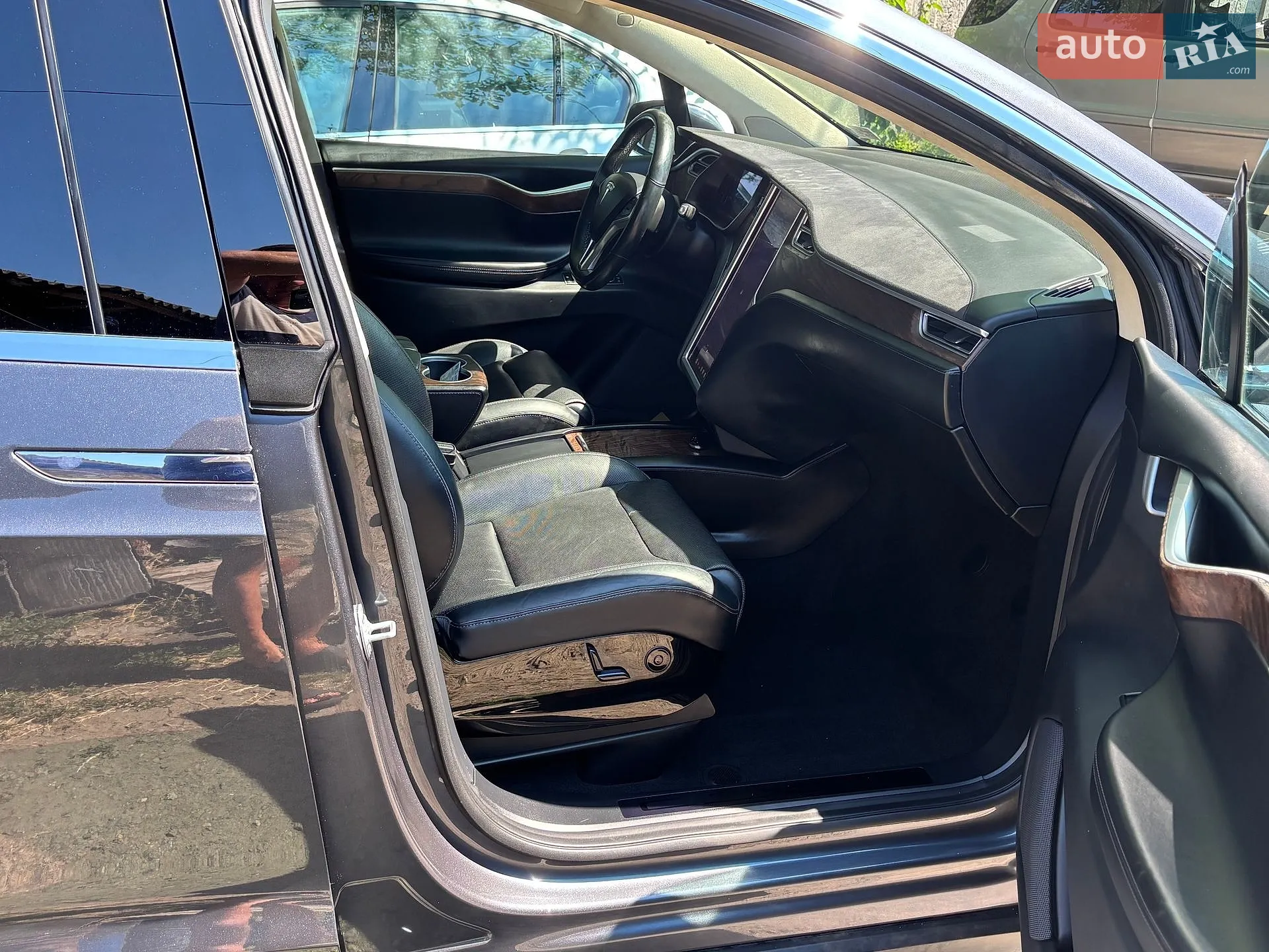 2016 Tesla Model X - мініатюра 11
