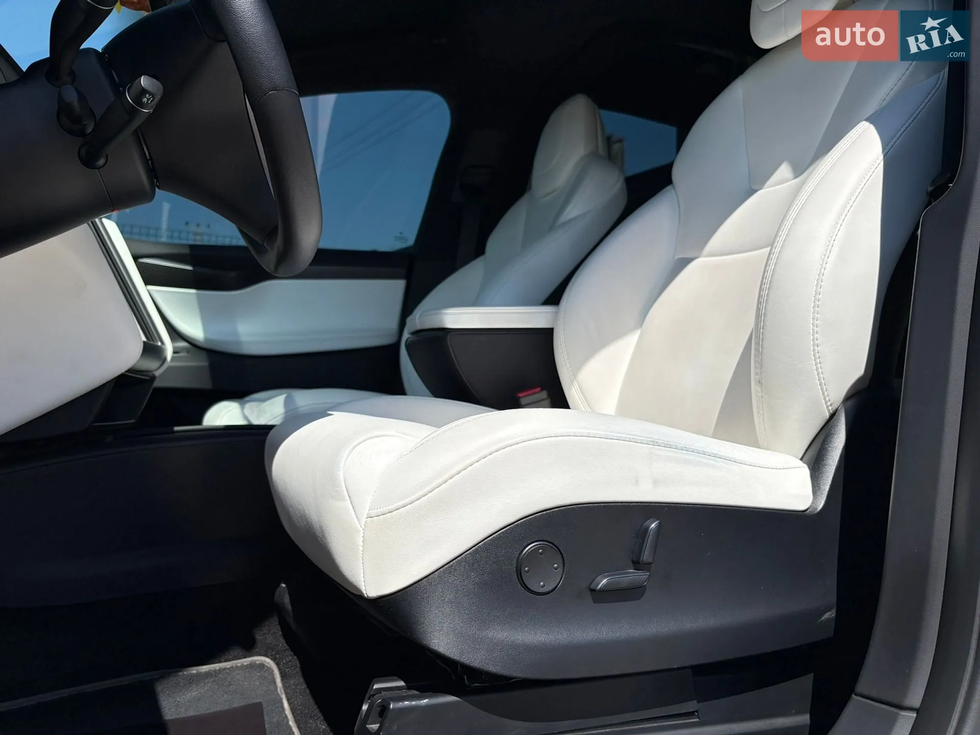 2018 Tesla Model X - мініатюра 18